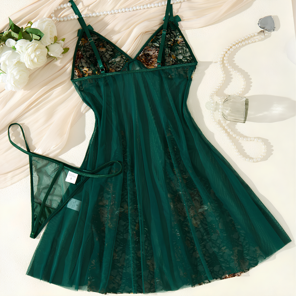 Velours Rouge Nightdress & Thong Set