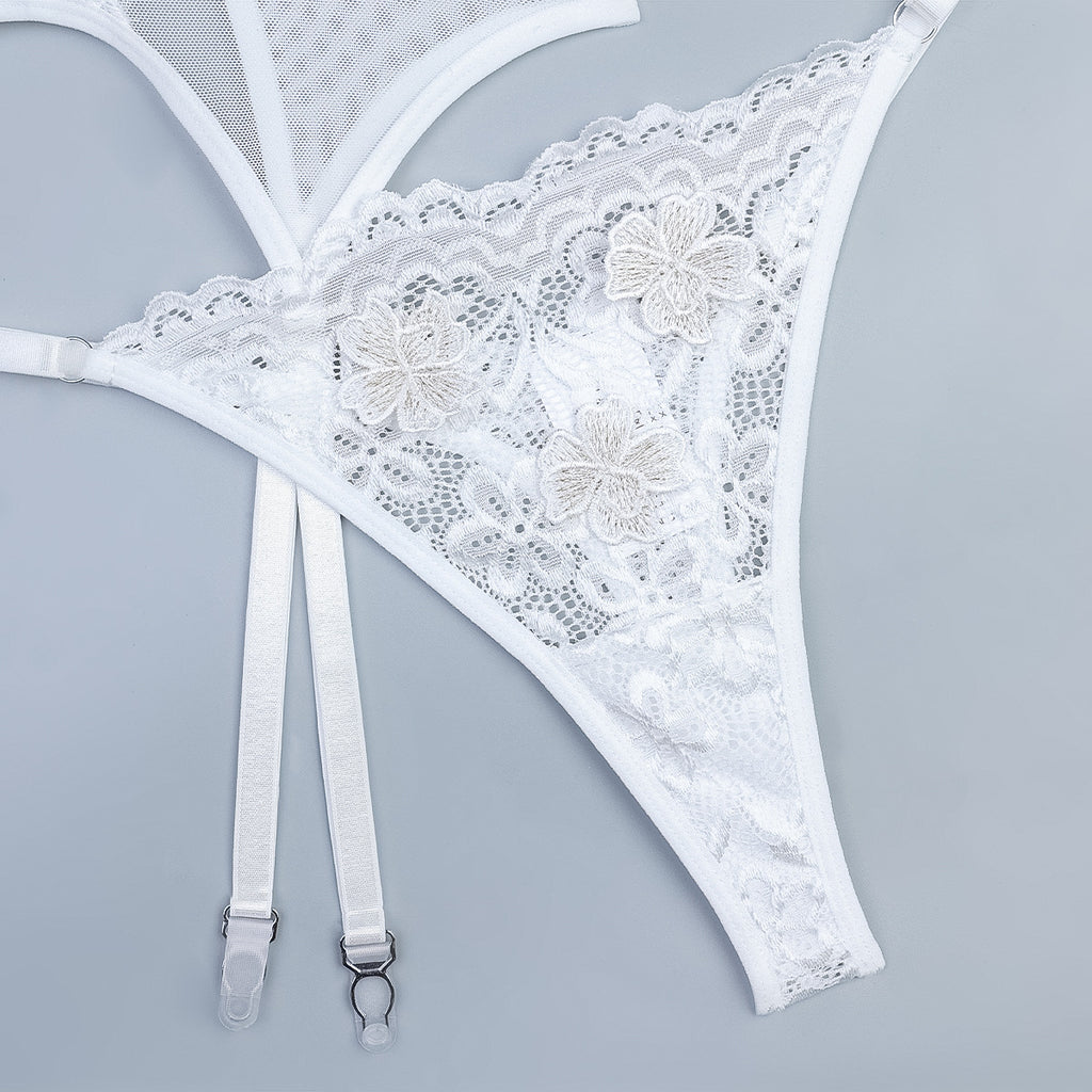 Élise Dentelle Garter Lingerie Set